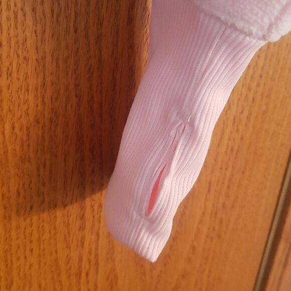 NWOT Pink Old Navy Fleece Top Sz S - Picture 3 of 5